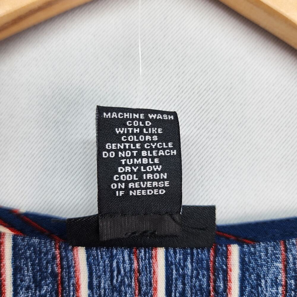 NWT Rue 21 Juniors Blouse Medium Blue Striped V Neck Long Sleeve Cropped Top - Picture 11 of 12